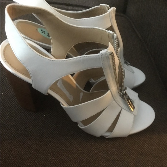 Michael kors sandals - Picture 5 of 7